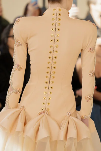 Look 6